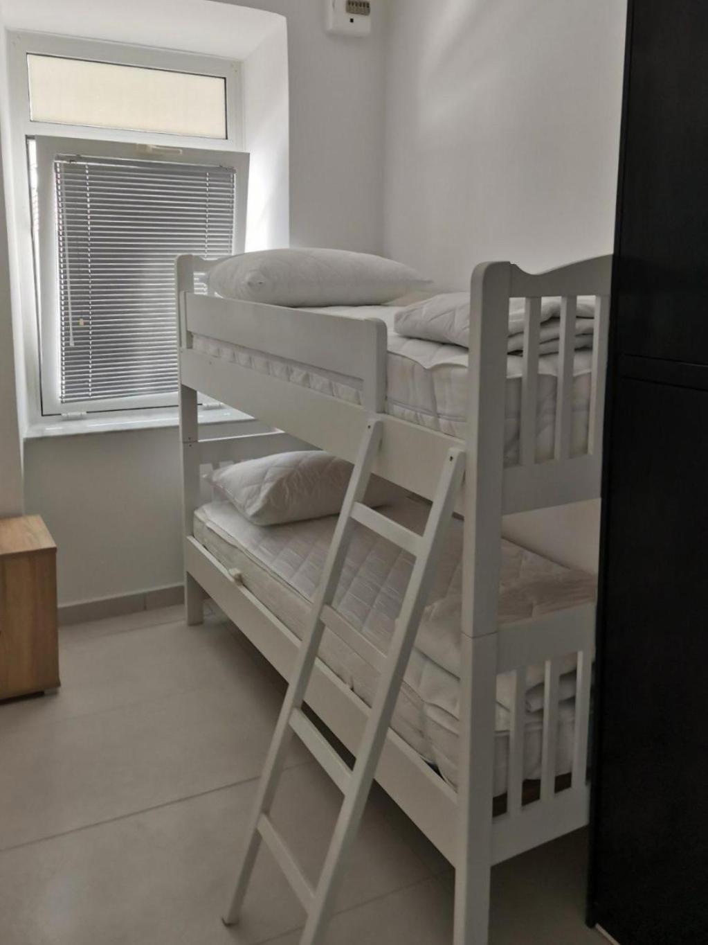 Enigma Apartments - In Center Novalja Habitación foto